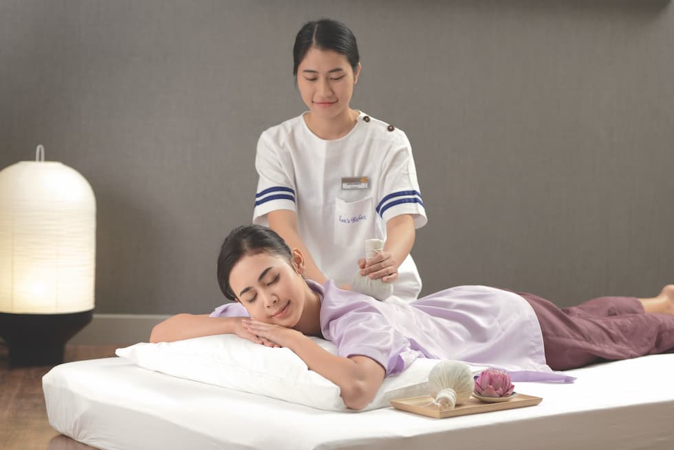 Your Bangkok Spa Experience Awaits At Lets Relax Spa 9470